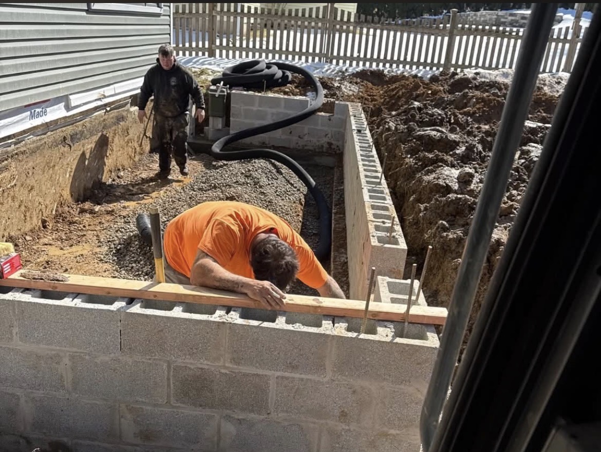 B&T crew at work on site